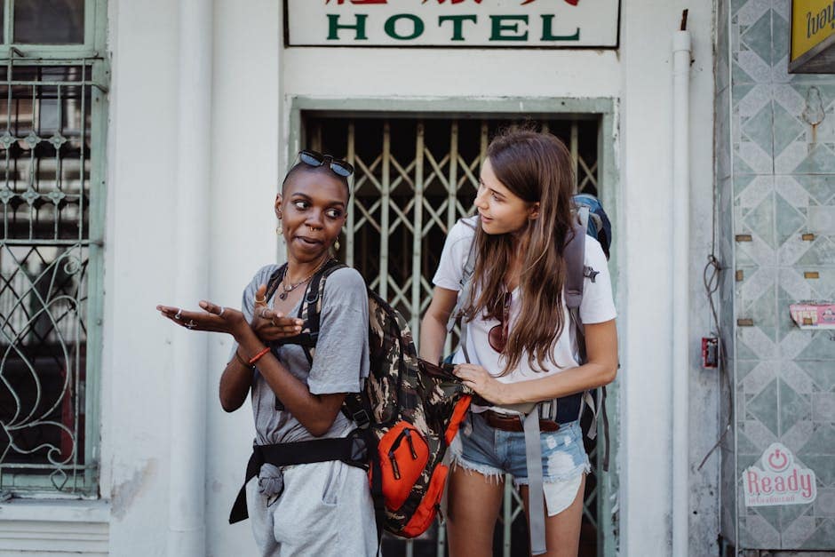 How Chatbots Enhance Candidate Experience in International Hiring